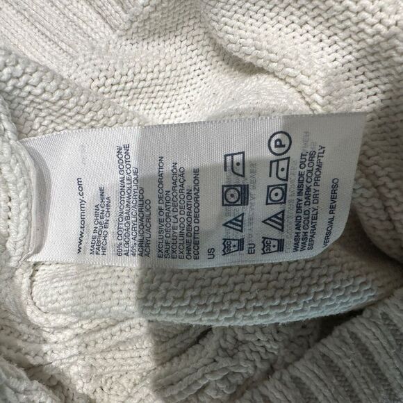 Tommy Hilfiger cream cable sweater- size L - Picture 7 of 8